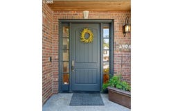 3904 WHEELER LN, West Linn, OR 97068