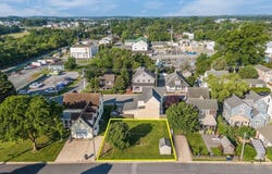 404 RODALINE AVENUE, LEWES, DE 19958