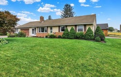 3153 Old Philadelphia Pike, Bird in Hand, PA 17505