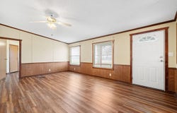 114 LITHIA STREET, Cotter, AR 72626