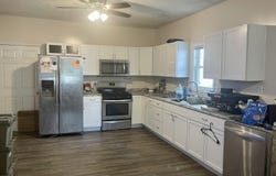 1207 Blackman Street, Clinton, IN 47842