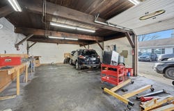 1300 Worcester St, Springfield, MA 01151