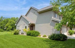 1231 Nicholas Lane, NorthLiberty, IA 52317
