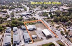 10401 W Terry, BONITA SPRINGS, FL 34135