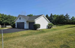 3852 Foxborough, ROCKFORD, IL 61114
