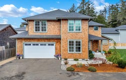 1360 SEA RIDGE Ln, Gearhart, OR 97138