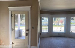 540  N 10th Ave, Broken Bow, NE 68822