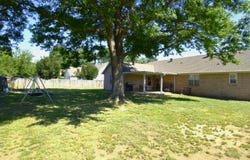 4003 Lori Spence, Paragould, AR 72450-0000