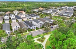 12492 Shimmering Oak Circle, Venice, FL 34293