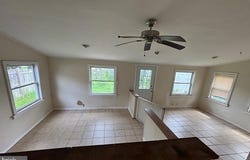 526 MANOR ROAD, BEVERLY, NJ 08010