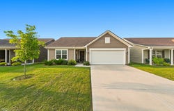 281 Waters Edge, Pendleton, IN 46064
