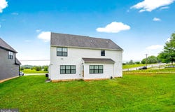 79 BECK ROAD, YORK, PA 17403