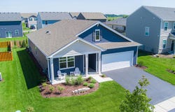 1382 Aspen Lane, Pingree Grove, IL 60140