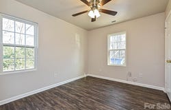 362 E Mills Avenue, Mooresville, NC 28115