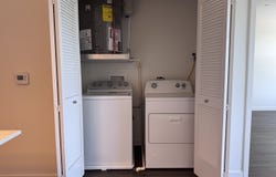 122 E Northwest Highway, Mount Prospect, IL 60056