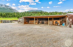 24 Sioux Trail, Nye, MT 59061