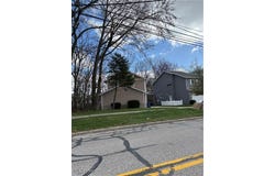 495 Cahoon Road, Bay Village, OH 44140