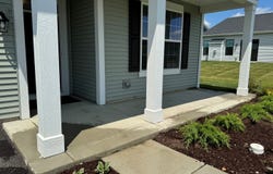 713 Alberta Avenue, Oswego, IL 60543
