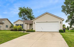 8620 Shearwater Pass, Fort Wayne, IN 46825