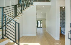 6250 Lindley Avenue, Encino, CA 91316