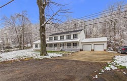 5301 Doc Bailey Road, Charleston, WV 25313