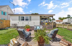 8096 MIRE POND ONE, CHINCOTEAGUE, VA 23336