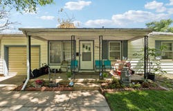 1320 E Crowley St, Wichita, KS 67216
