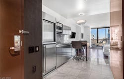 4381 W FLAMINGO Road, Las Vegas, NV 89103