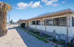 921 E River Road, Belen, NM 87002