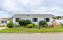 11 Cardinal Court, Tiverton, RI 02878