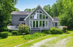 57 W Corbett Road, Montgomery, NY 12549