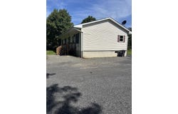 116 Snowflake Drive, Blakeslee, PA 18610