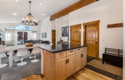 10647 Sara Bear Lane, Truckee, CA 96161