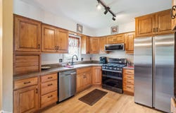 2008 S 4Th Avenue, Marshalltown, IA 50158