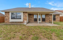 3312 Amberway Drive, Arlington, TX 76014