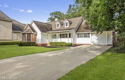 3005 Sweetgum Avenue, Ocean Springs, MS 39564