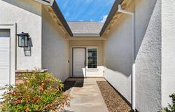 2801 Calaveras Court, Redding, CA 96002