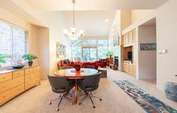 1274 Highland View Loop, Redmond, OR 97756