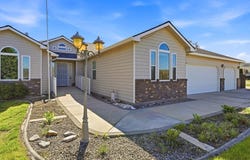 4400 Mt Daniel Ct, West Richland, WA 99353
