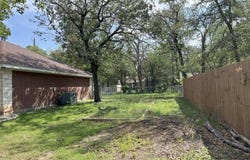 1203 Avenue B, Lacy Lakeview, TX 76705