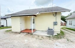 2107  Main St, Bethany, MO 64424