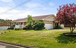 131 Crisswill Drive, St Clairsville, OH 43950