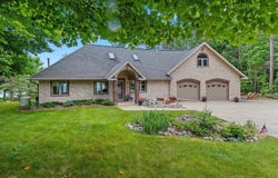 2989 TRUMP LAKE Road, WABENO, WI 54566