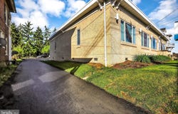 978 LINCOLN Way E, CHAMBERSBURG, PA 17201