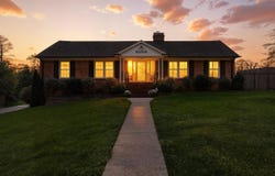 2008 Downing Street, Greensboro, NC 27410