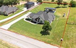 3004 Fossil Oaks Drive, Azle, TX 76020