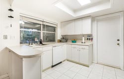 985 NW 69th Ave, Margate, FL 33063