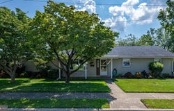 25 RADCLIFF ROAD, WOMELSDORF, PA 19567