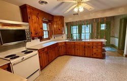 1242 LP Bailey Memorial Hwy, Halifax, VA 24558