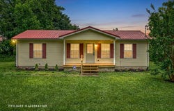 206 Volunteer Way, Monterey, TN 38574